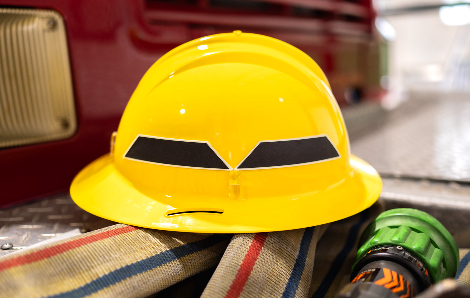 IdentiFire™ Wildland Helmet Tets