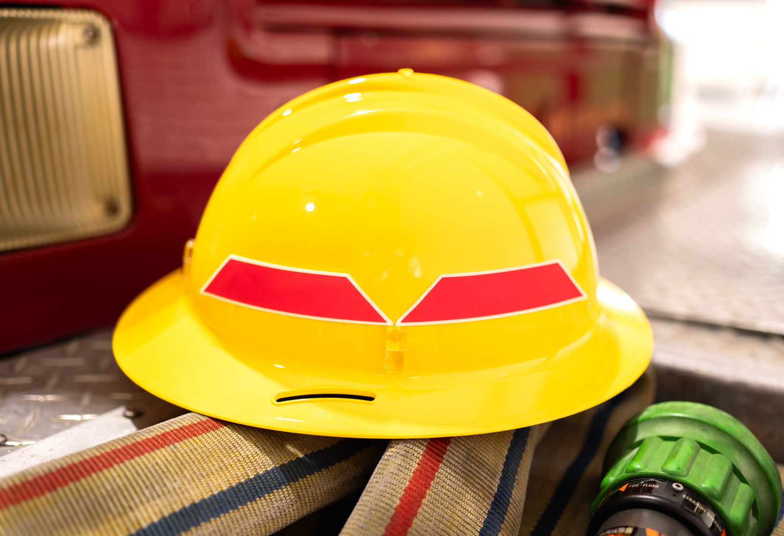 IdentiFire™ Wildland Helmet Tets