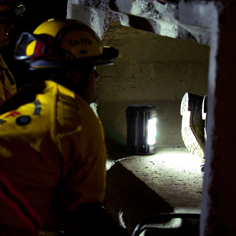 FoxFury Nomad® NOW Portable Scene Light with Remote Activation