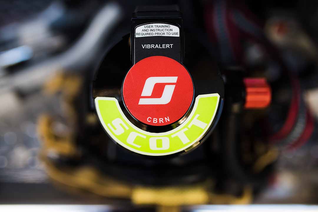 IdentiFire™ Half Moon Rocker for 3M™ Scott™ E-Z Flo+ Regulator