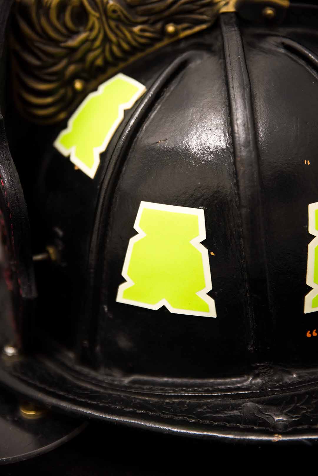 IdentiFire™ Solid Color Tets w/ Glow Border