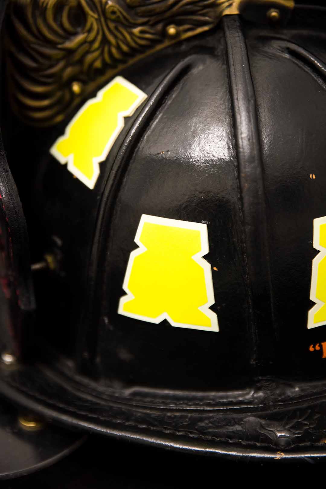 IdentiFire™ Solid Color Tets w/ Glow Border