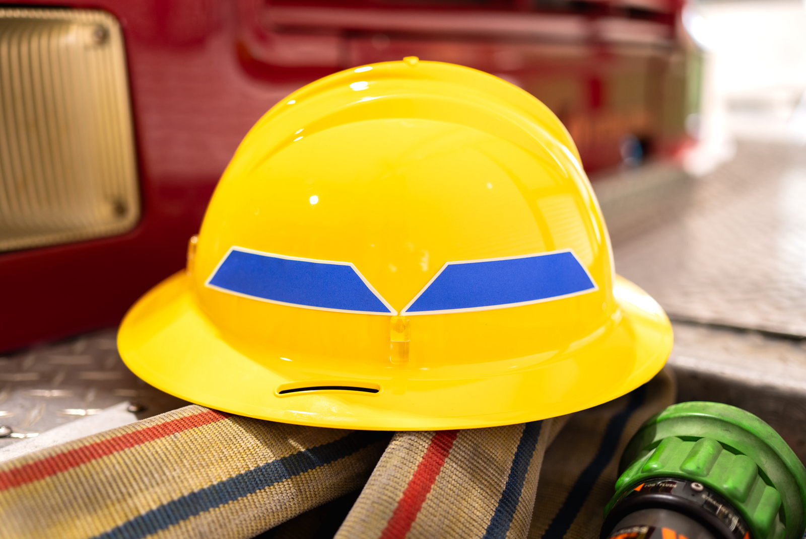 IdentiFire™ Wildland Helmet Tets