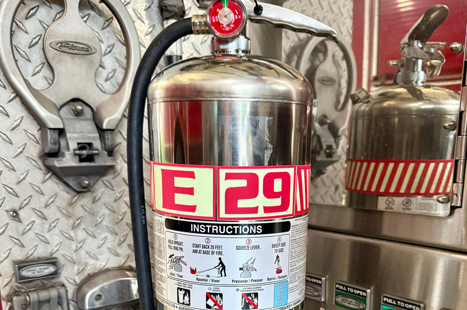 IdentiFire™ Water Can Wrap